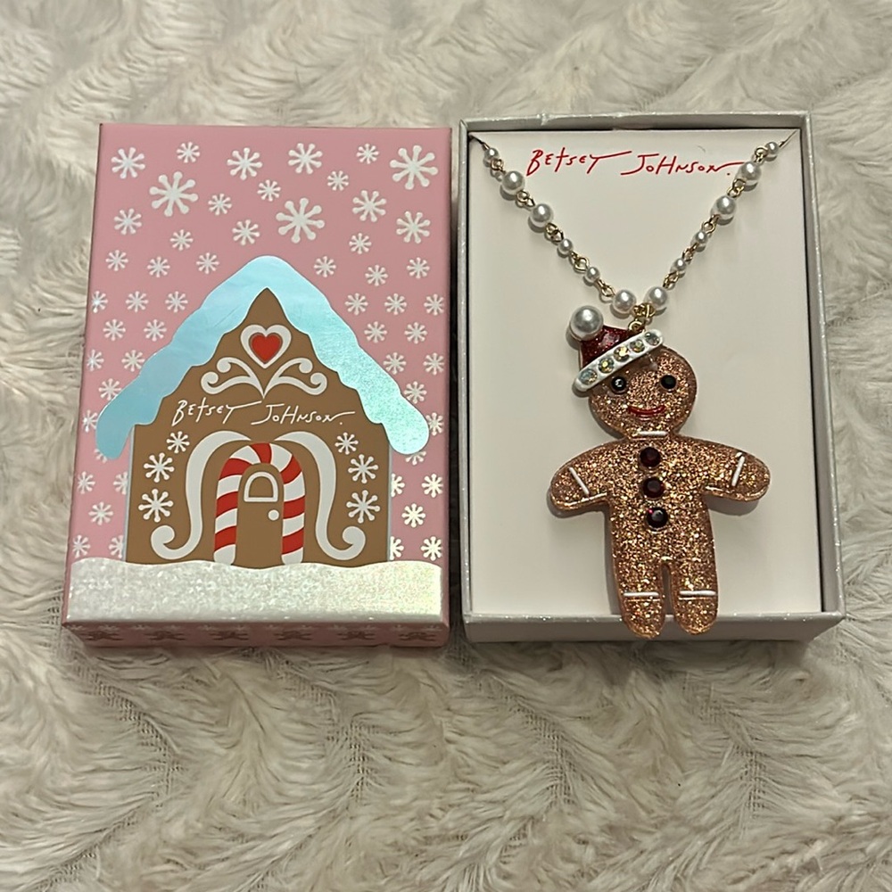 Betsey Johnson Gingerbread Man Statement Pendant Necklace - Picture 4 of 10